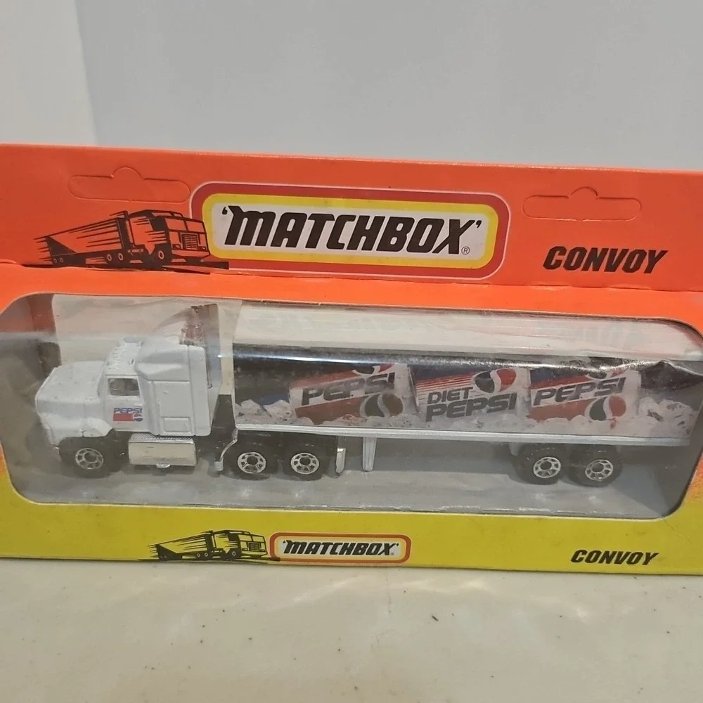 Vintage Matchbox Super Rigs / Convoy - PEPSI Transporter Truck 1996 HTF New